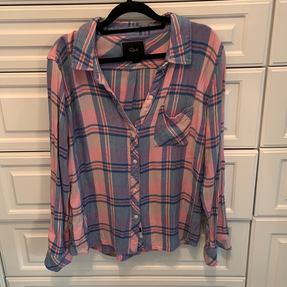 VGUC Gorgeous Rails Hunter button down in pink and blue plaid- Size Large
